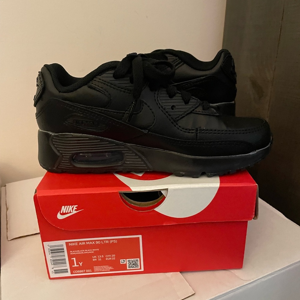 Nike Air Max 90 LTR Black Sneakers